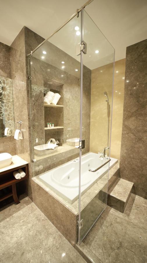 The Grand Village Moradabad Exterior foto